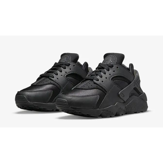 Stad bloem punch genoeg Nike Air Huarache Triple Black | Where To Buy | DH4439-001 | The Sole  Supplier