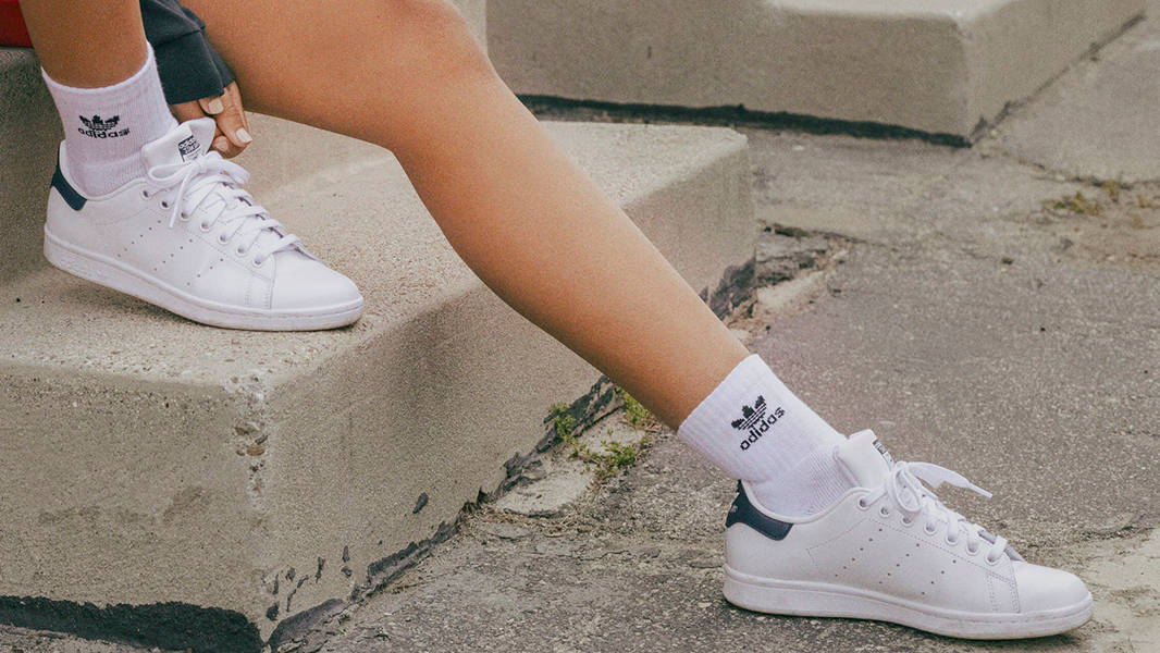 adidas Stan Smith OG Blue White M20325 on feet