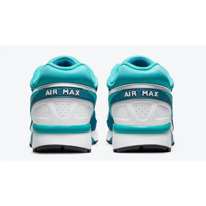 Women's Nike Air Max 90 Ultra 'Plush Blue'. Nike SNKRS