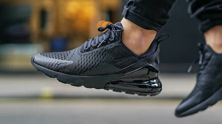 The Air Max 270 Is The Latest Silhouette To Get The Laser Fuchsia Treatment The Air Max 270 Is The Latest Silhouette To Get The Laser Fuchsia Treatment