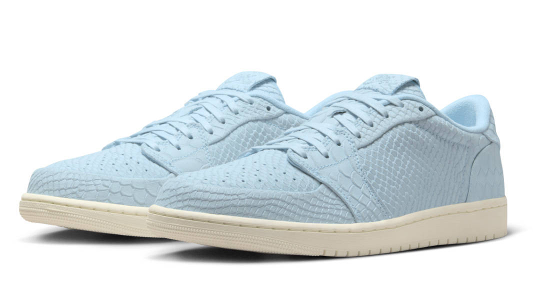 Jordan Air 1 Retro Low No Swoosh Ice Blue Front