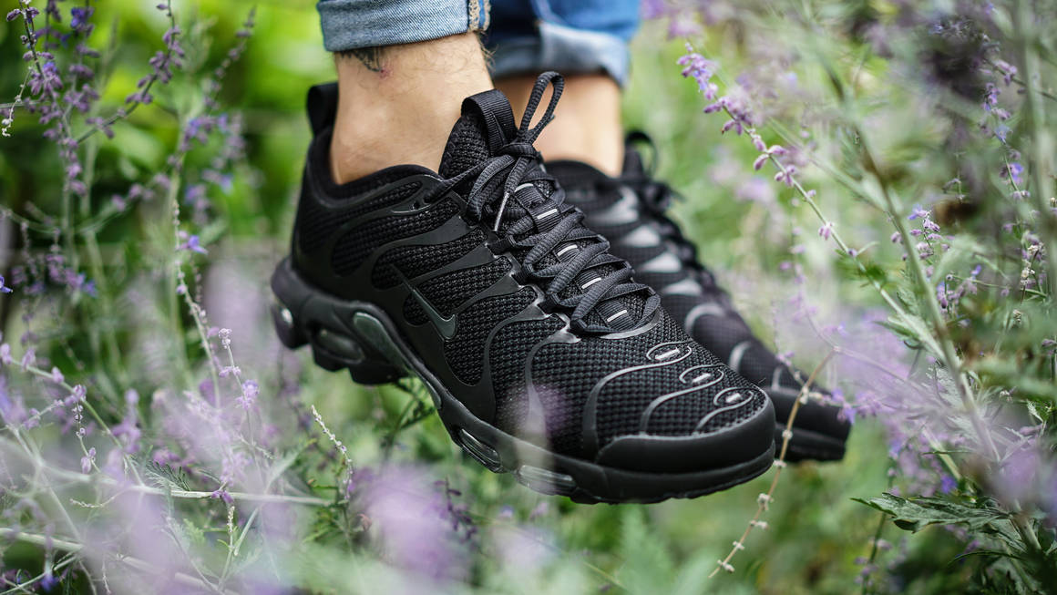 ultra triple black tns