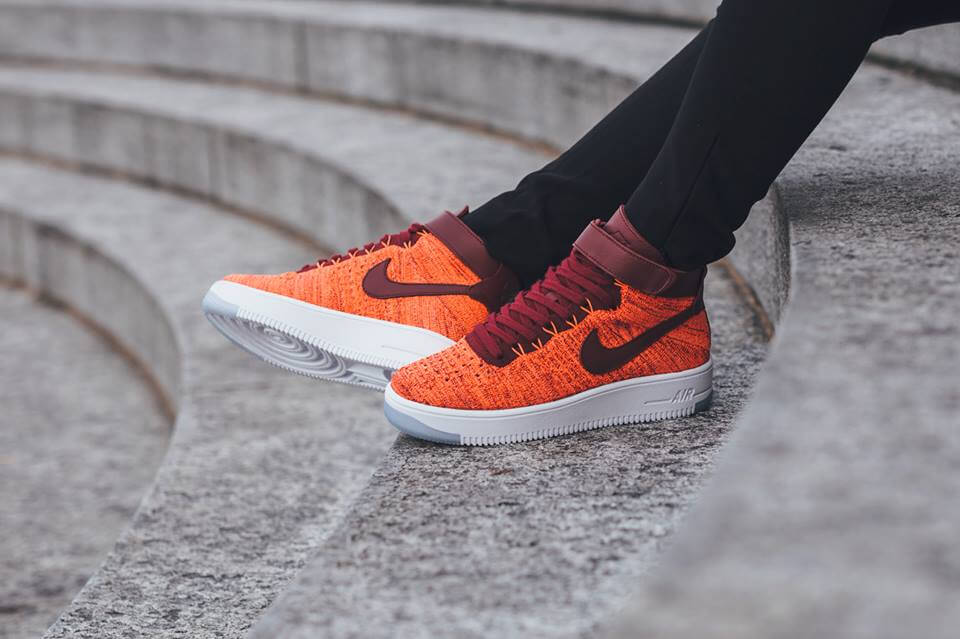 nike wmns air force 1 flyknit