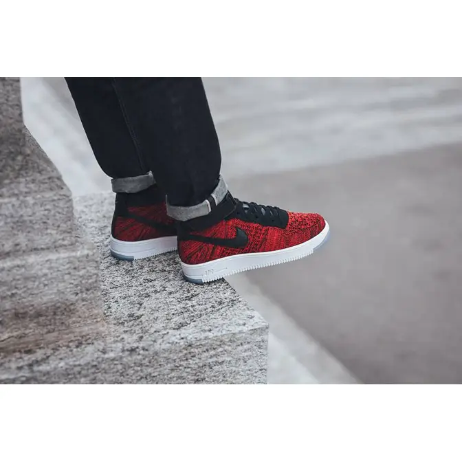 Air force 1 ultra flyknit low red outlet black