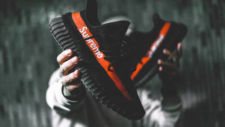 This Supreme x Yeezy Boost 350 V2 Just Blew Our Minds This Supreme x Yeezy Boost 350 V2 Just Blew Our Minds