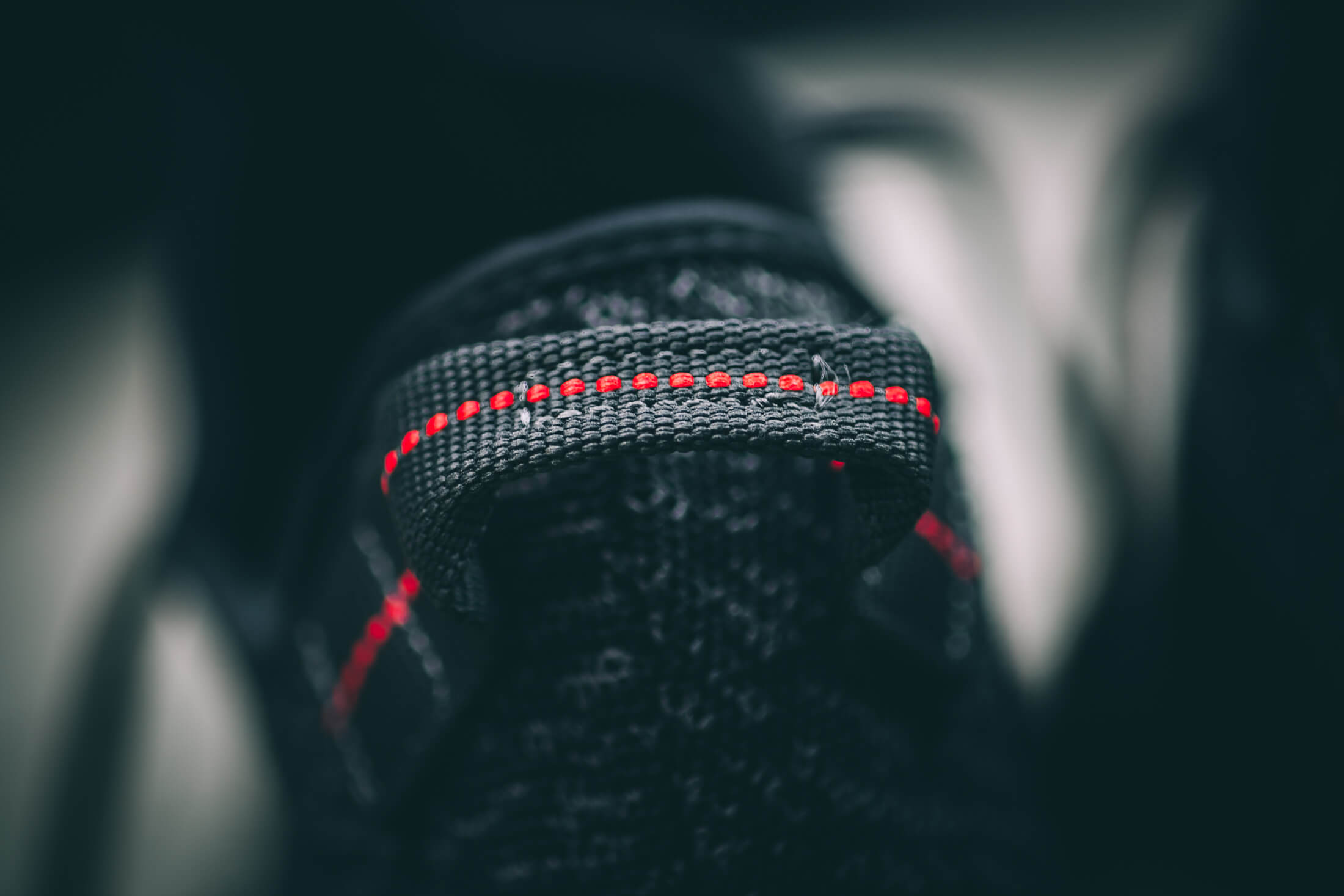 adidas men's yeezy boost 350 aq2659
