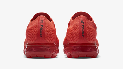 vapormax all red