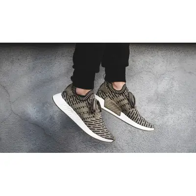 Nmd r2 primeknit khaki best sale