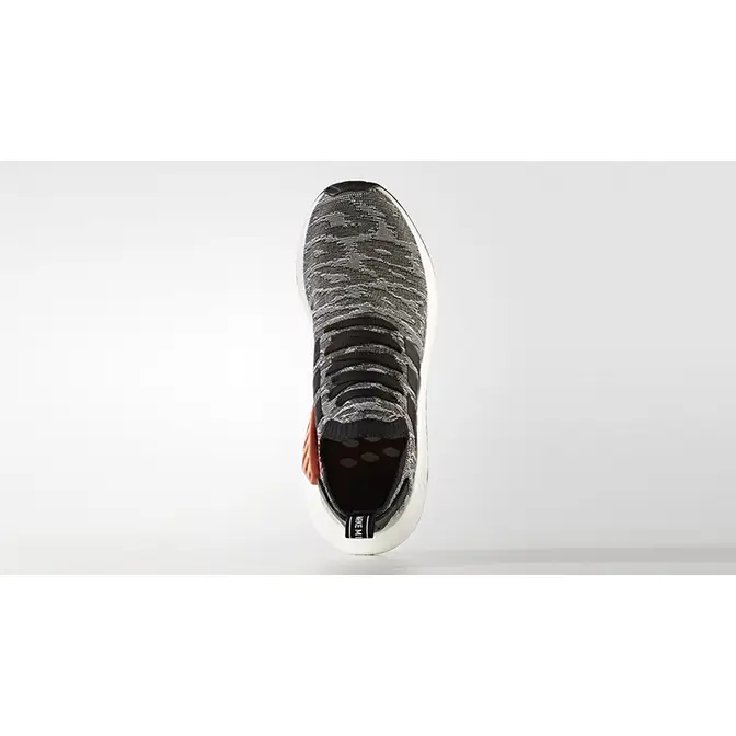 Nmd r2 primeknit outlet black glitch