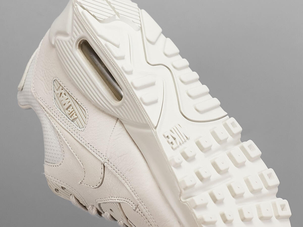 Nike Air Max 90 Pinnacle Light Bone