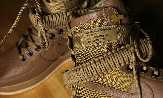 Nike Womens Air Force 1 Special Field Beige
