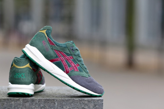 ASICS Gel Saga Christmas Pack Christmas Tree