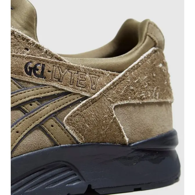 Asics tiger gel hotsell lyte v sizing