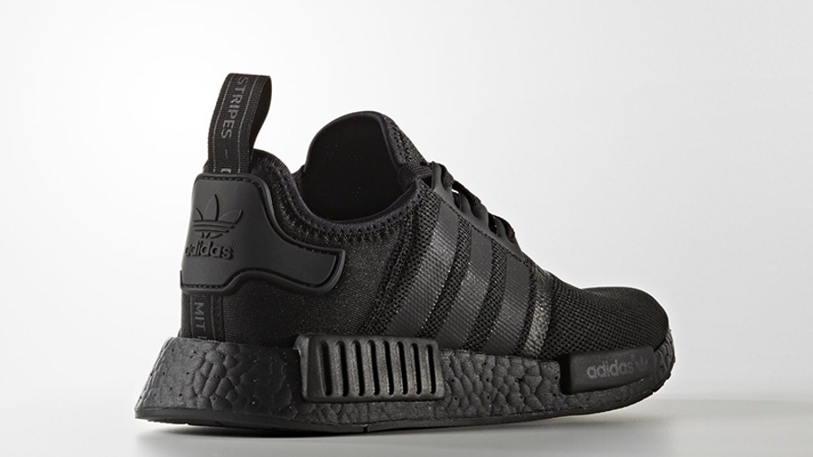 adidas nmd ri triple black