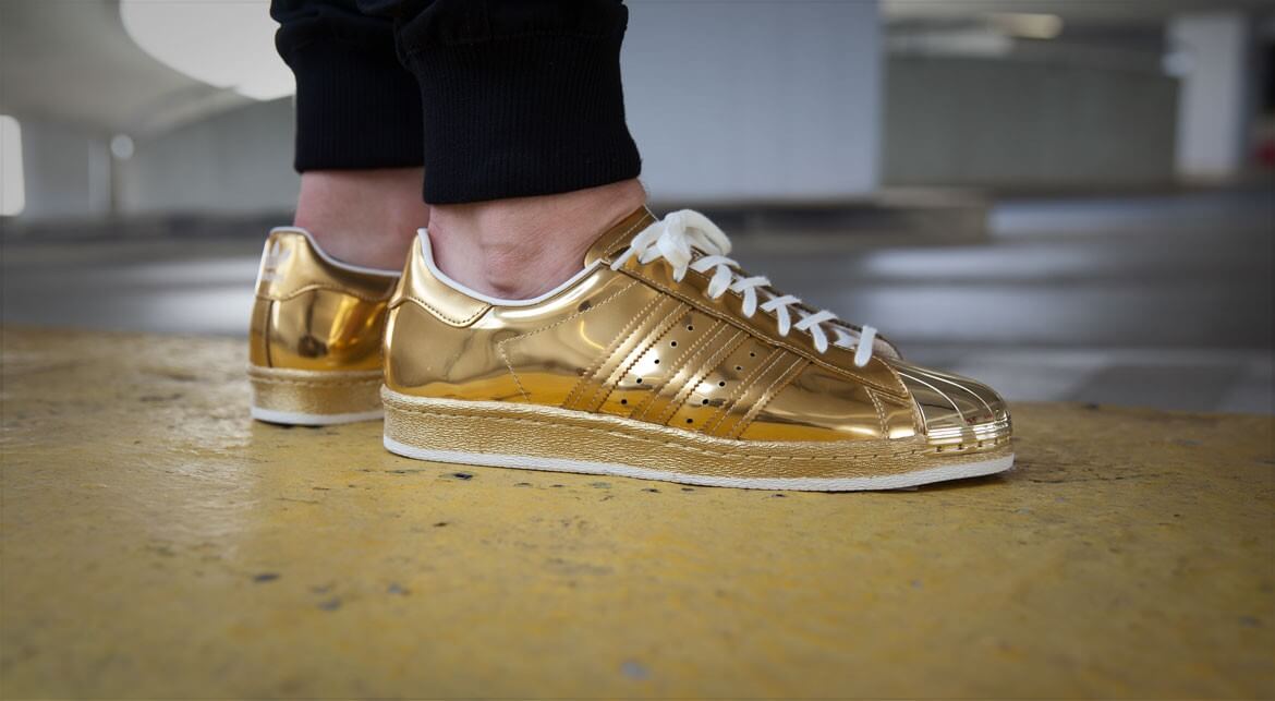 adidas superstar metallic gold