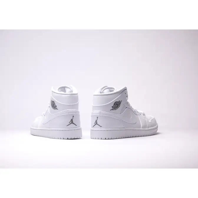 Nike jordan outlet mid white