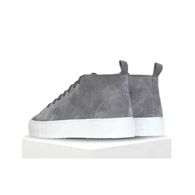 Axel deals arigato chukka