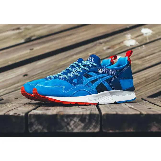 Asics mita store