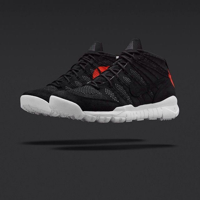 nike acg flyknit chukka