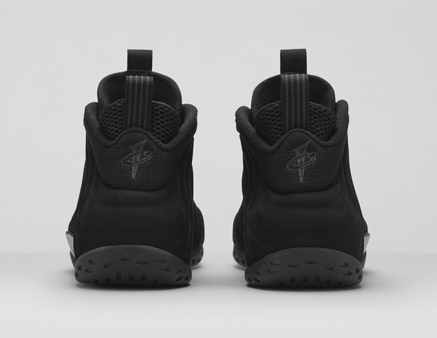 Nike Air Foamposite One PRM Triple Black