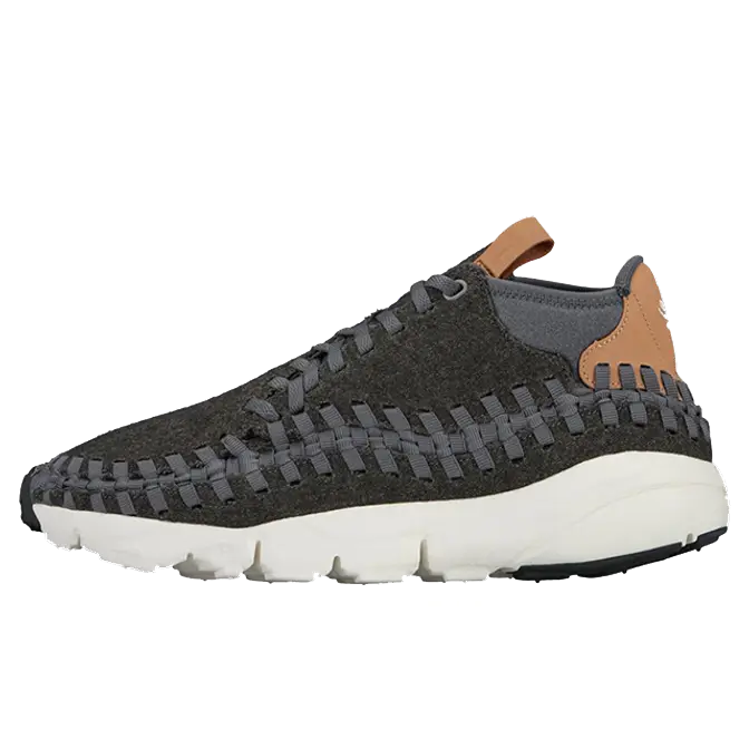 Nike air footscape woven sales chukka qs men s shoe