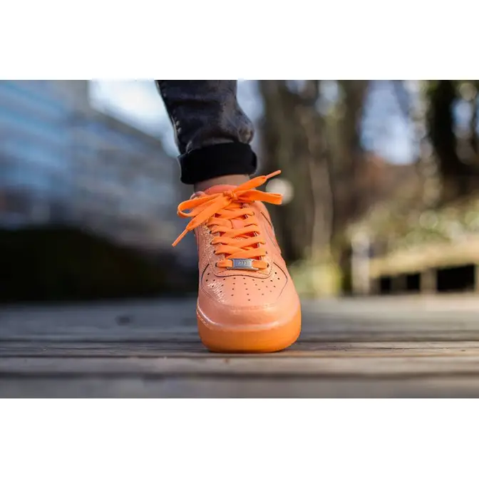 Nike air force on sale sunset glow peach