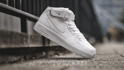 air force 1 lv8 mid white