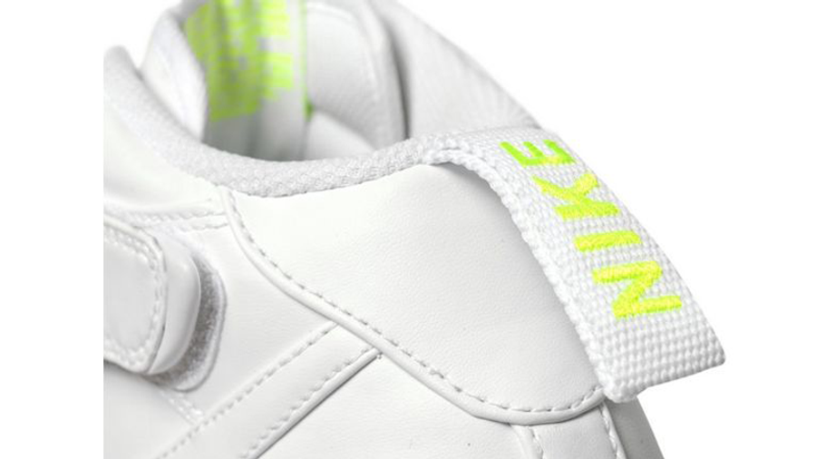 air force 1 lv8 white gum bottom