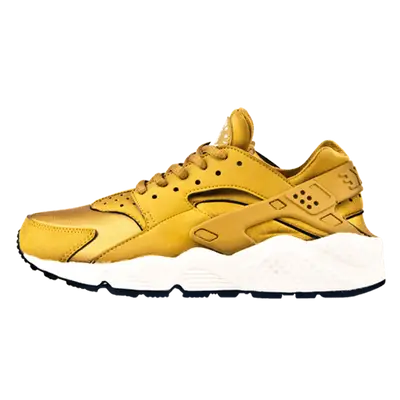 Gold huaraches hotsell