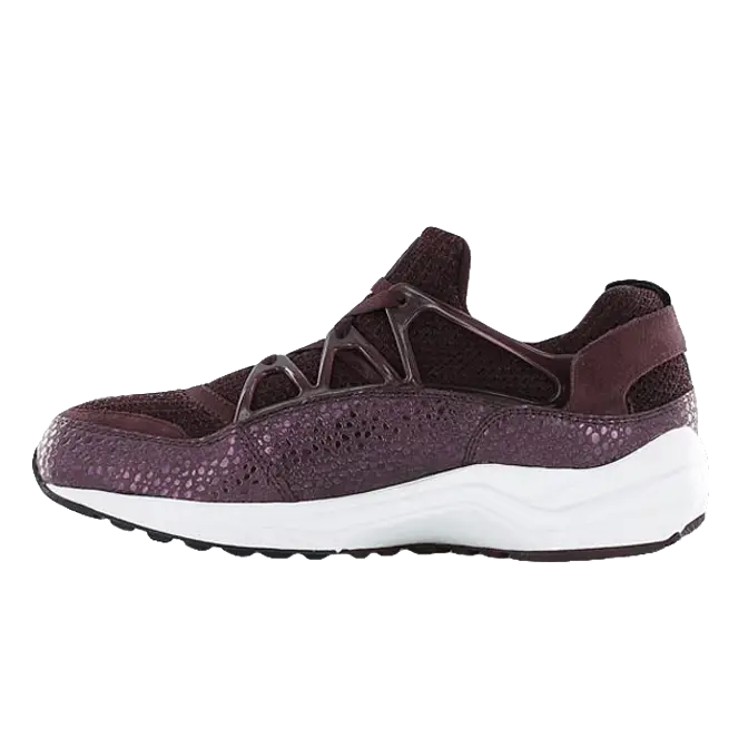 nike huarache burgundy and black