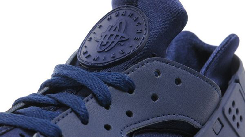 Nike Air Huarache Navy