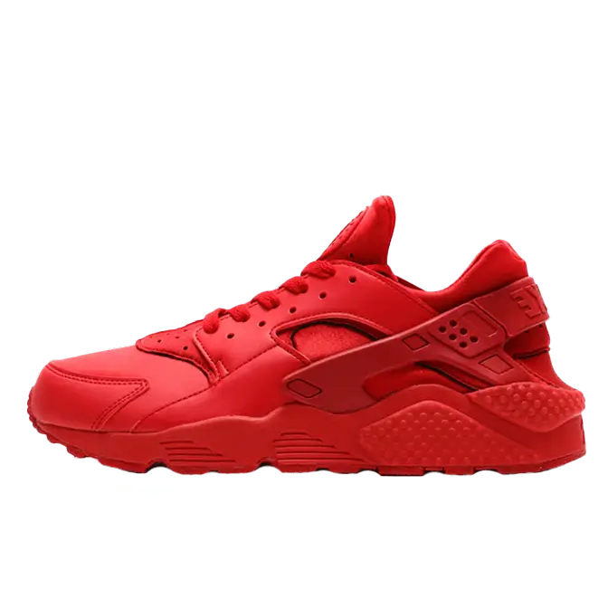 red huaraches 7.5