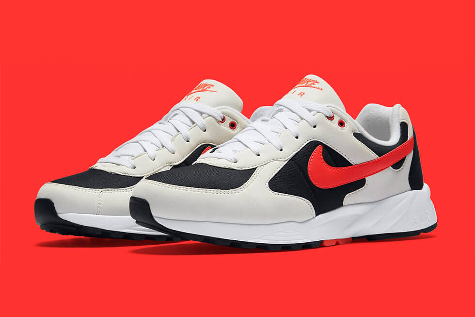 Nike Air Icarus White Black | To Buy | 819860-106 | The Sole Supplier