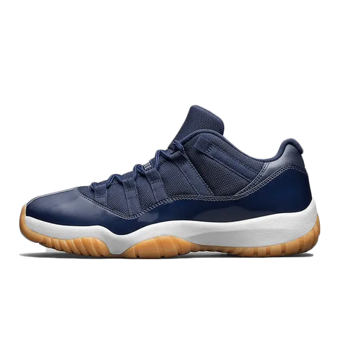 Jordan 11 hot sale low midnight navy