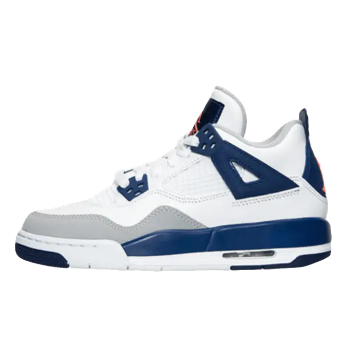 white blue jordan 4