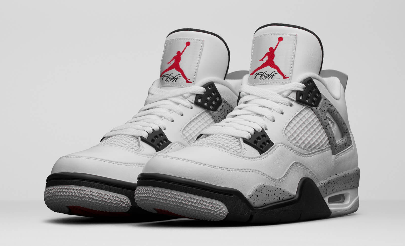 nike air jordan retro 4 white cement