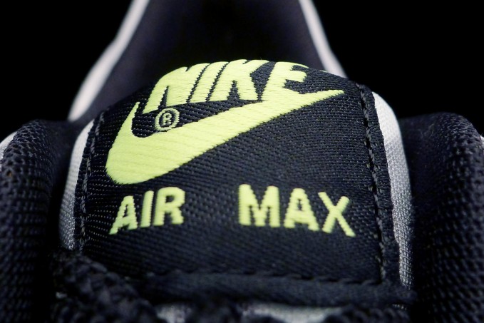 Nike Air Max 1 FV Volt