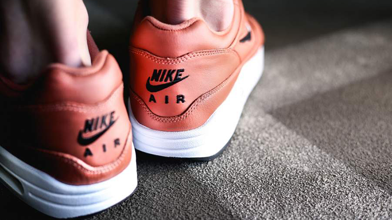 Nike Air Max 1 Premium Jewel Pink Leather