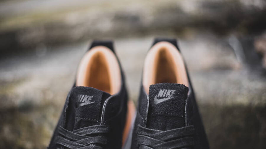 nike air max 1 royal black