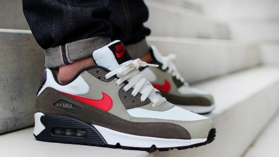 Nike Air Max 90 Essential Summit White | Where To Buy | 537384-119 ...