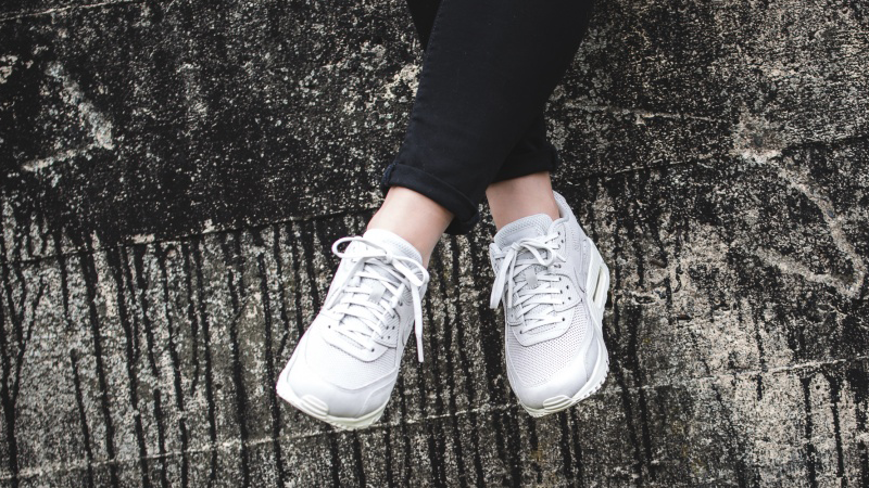 Nike Air Max 90 Pinnacle Grey