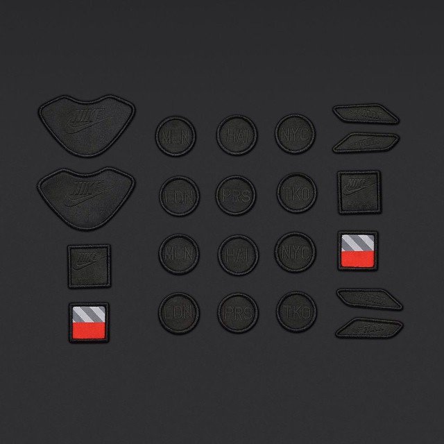 air max 90 sneakerboot patch black