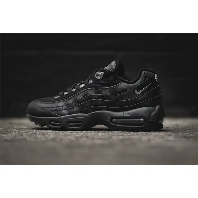 Air max 95 essential black grey woven deals