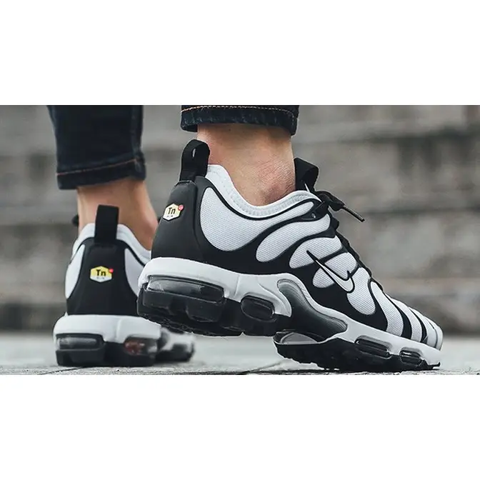 Nike Max Plus White Black | Where To Buy | The Sole