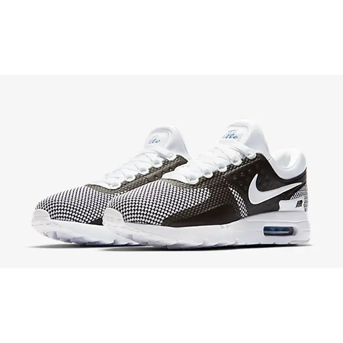 Air max outlet zero essentials