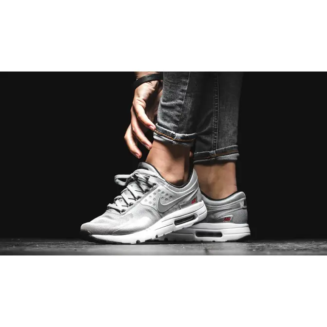 Air max zero silver on sale