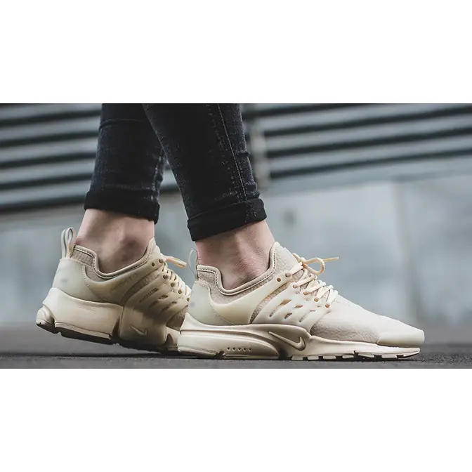 Nike air outlet presto womens beige