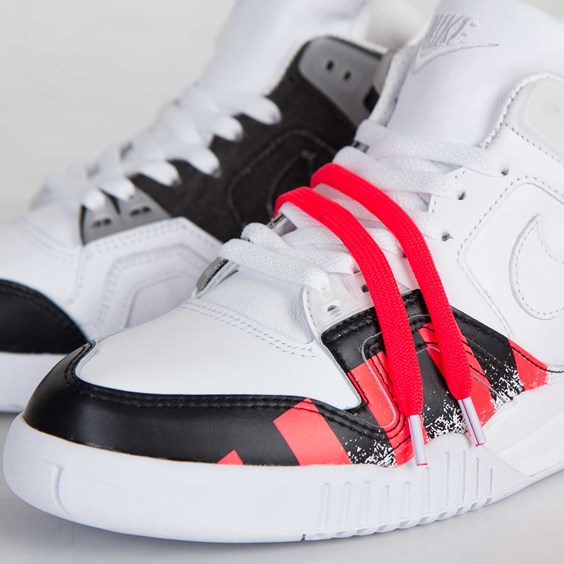 Nike Air Tech Challenge II French Open SP