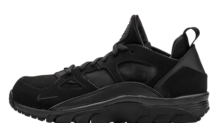 all black low top huaraches
