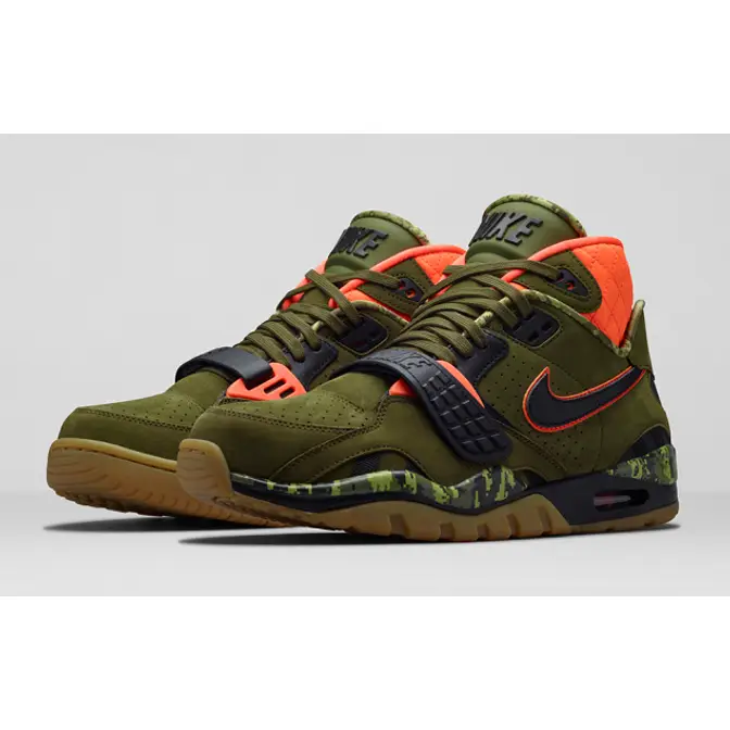 Nike air on sale trainer 2 sc